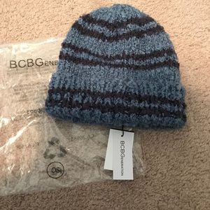 BCBG knit hat